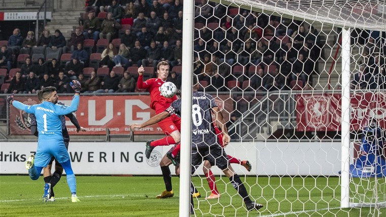 FC Twente worstelt zich tegen Sparta naar einde van belabberde serie