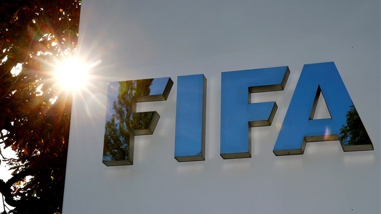 Zaakwaarnemers verklaren de oorlog aan FIFA