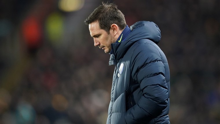 Lampard voelt zich bestolen door VAR: 'Maguire had rood moeten krijgen'