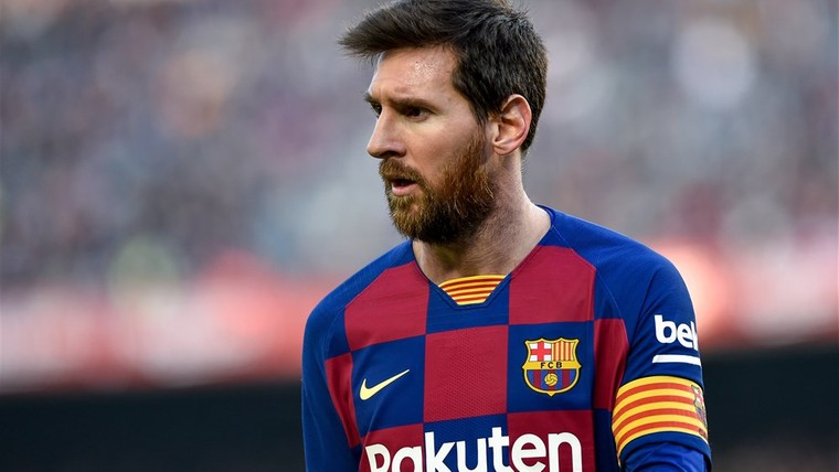 Messi reageert verrast op opmerkelijke social media-rel Barcelona