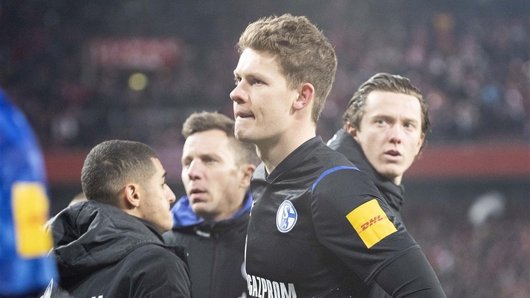 Zeer pijnlijk besluit voor Schalke 04-keeper op pikante dag