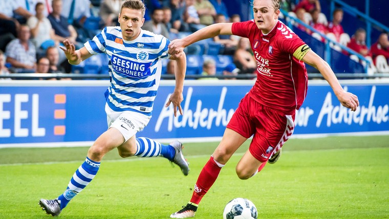 Het FC Utrecht-talent dat nu studeert en maaltijden bezorgt