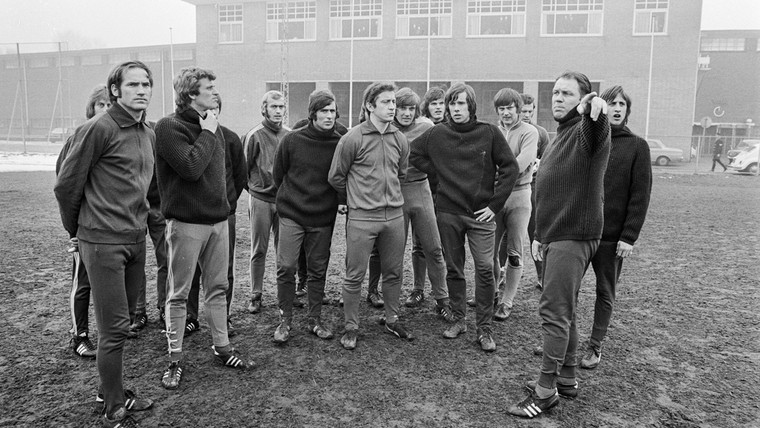 Henk ten Cate over het Gouden Ajax: wat de ploeg van Cruijff en Michels bijzonder maakte