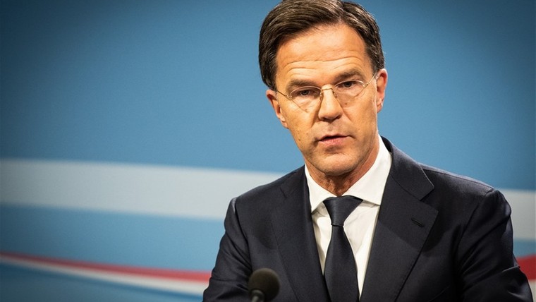 Premier Rutte onderstreept ergernis Dijkhoff over KNVB