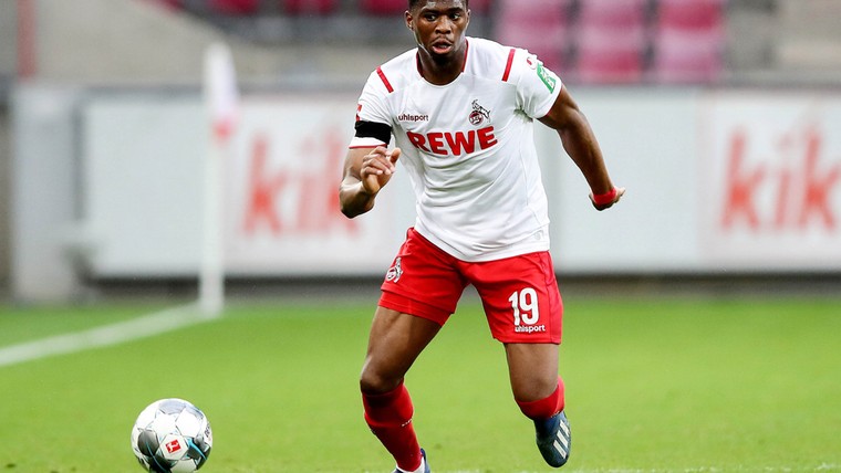 Kingsley Ehizibue geniet in de Bundesliga: 'Het is echt een blessing'