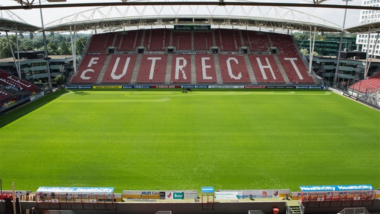 Ambitieus FC Utrecht presenteert vol trots hoofdsponsor en 'wil topdrie aanvallen'