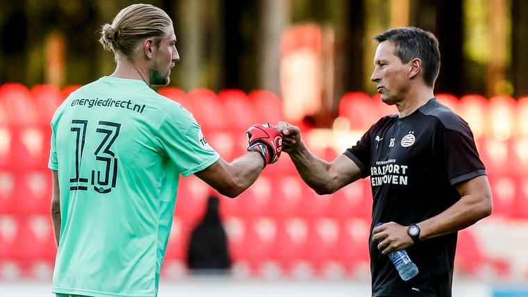 Unnerstall: 'Logisch dat de keepersstrijd bij PSV weer openligt'