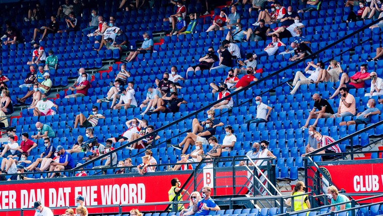 Advocaat krijgt deels zijn zin: Feyenoord verwelkomt meer fans tegen FC Twente