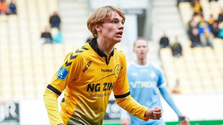 Ajax heeft jongste doelpuntenmaker ooit in Deense Superliga binnen