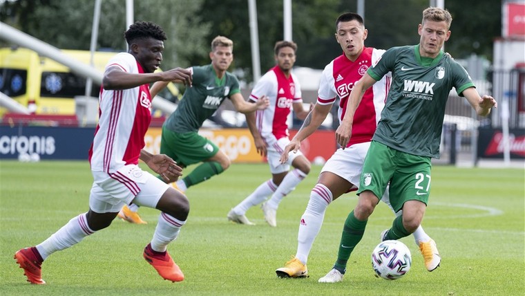 Ajax sluit voorbereiding ongeslagen af, 'valse spits' Labyad weer matchwinner
