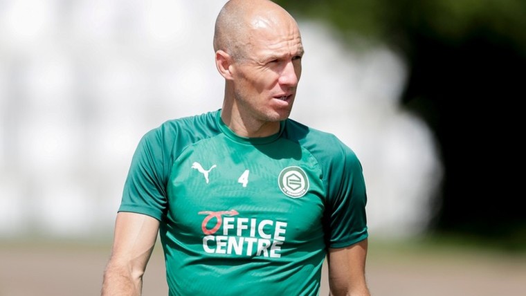 Robben mist eerste training FC Groningen