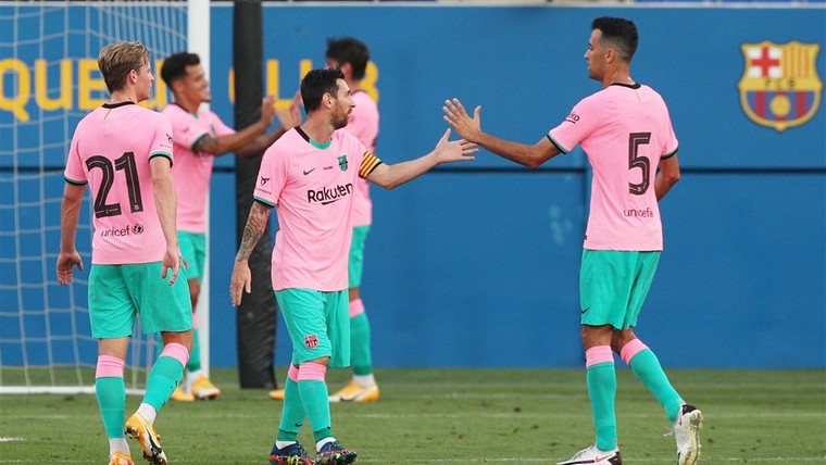 Messi schittert in het roze bij tweede oefenzege Koeman 