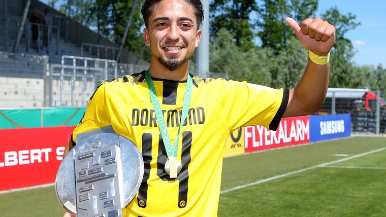 PEC Zwolle verrast en huurt Nederlands talent van Borussia Dortmund