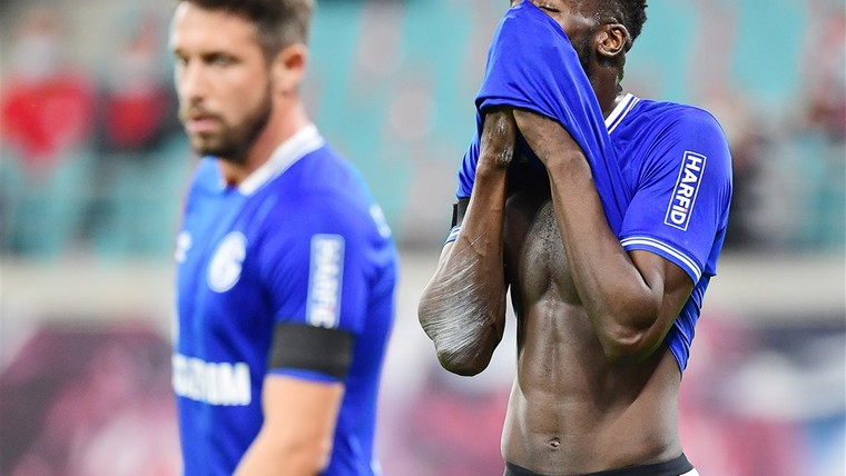 Trainerswissel biedt Schalke geen soelaas: weer zware nederlaag