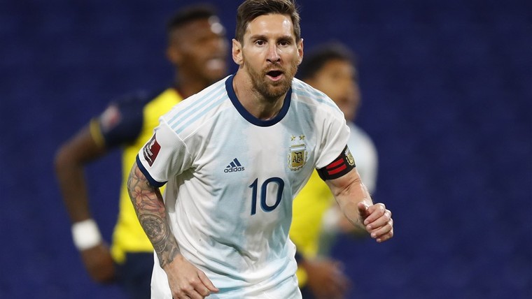 Messi en Suárez evenaren Ronaldo bij start WK-kwalificatiereeks