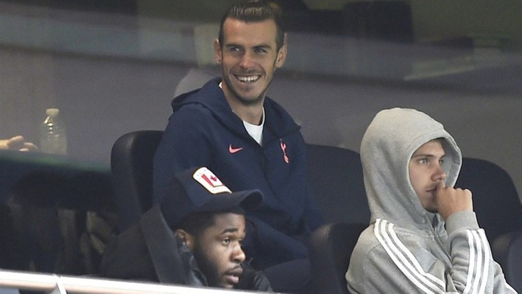 Mourinho hult zich in nevelen over rentree Bale