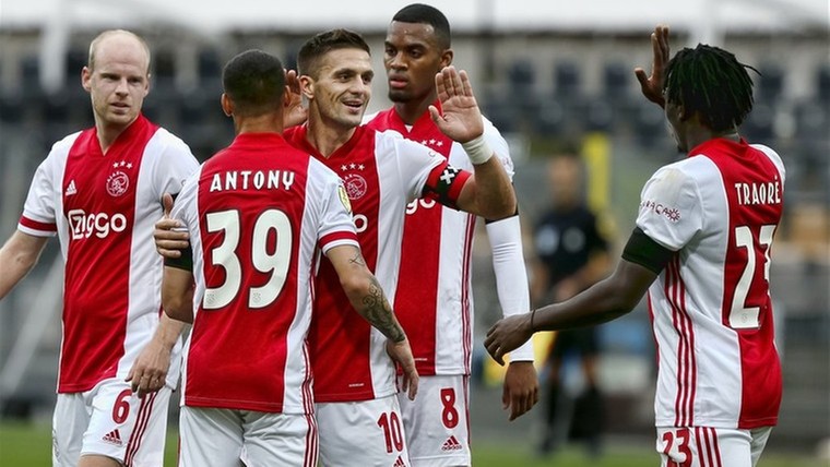 Recordploeg Ajax bepaalt VI's Elftal van de Week