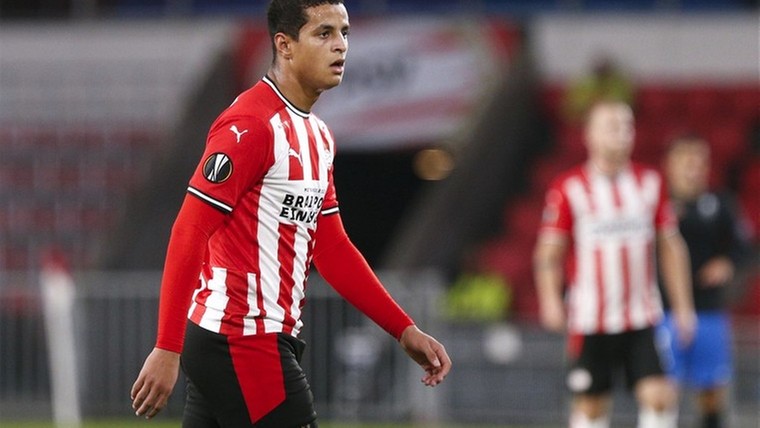 'Ihattaren vindt Ajax een mooie club, verder niks'