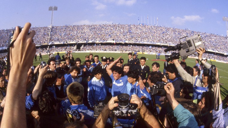 Napoli wil stadion vernoemen naar Maradona