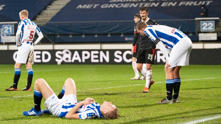 Veerman en Veerman vol ongeloof over 2-2 PSV: 'Daar word ik wel link van'