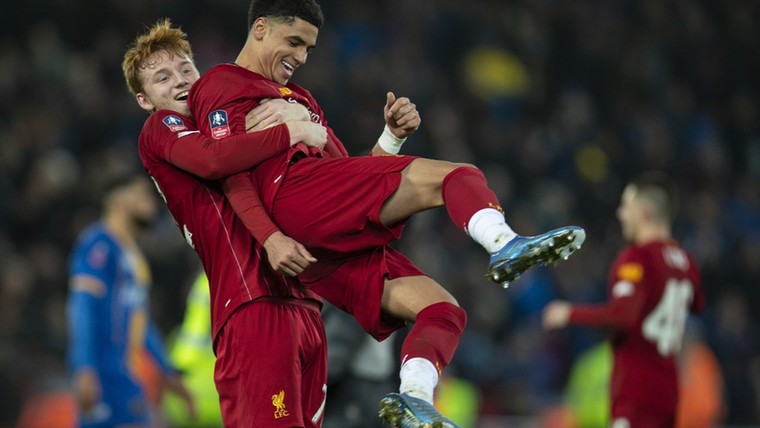 Van den Berg geeft teken van leven met doelpunt voor Liverpool-beloften