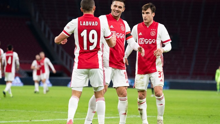 Wereldgoal Tadic laat Ajax ontsnappen in knotsgekke thriller tegen Utrecht