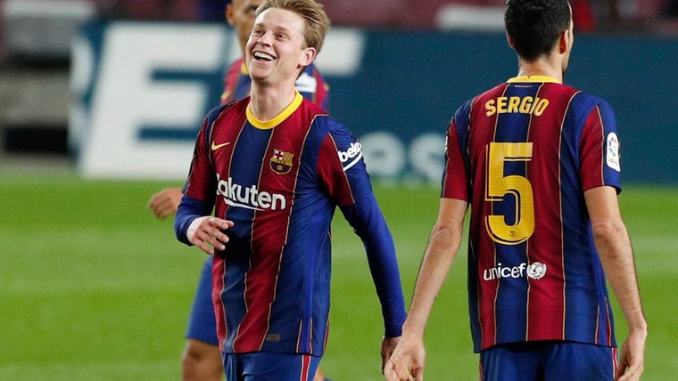 Frenkie de Jong bezorgt Koemans Barcelona belangrijke overwinning