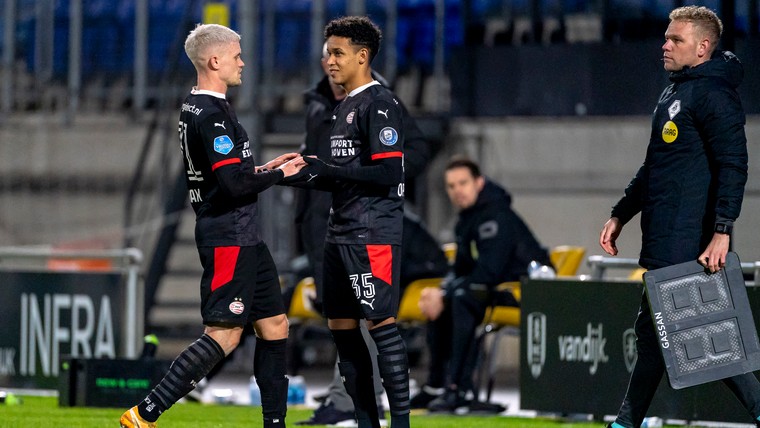 PSV gebruikte nooit meer spelers: Noorse debutant zorgt voor record