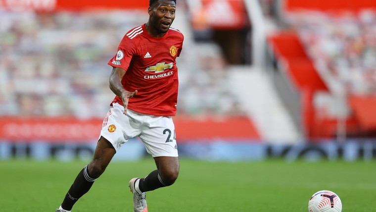 Amper speeltijd, maar United wil twijfelende Fosu-Mensah niet kwijt