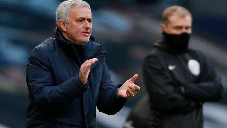 Mourinho over belangrijkste duel als Spurs-coach: 'Wachten al tien jaar op een prijs' 