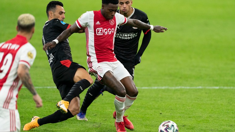 PSV maakt doelpunten uit het boekje, maar Ajax leert snel