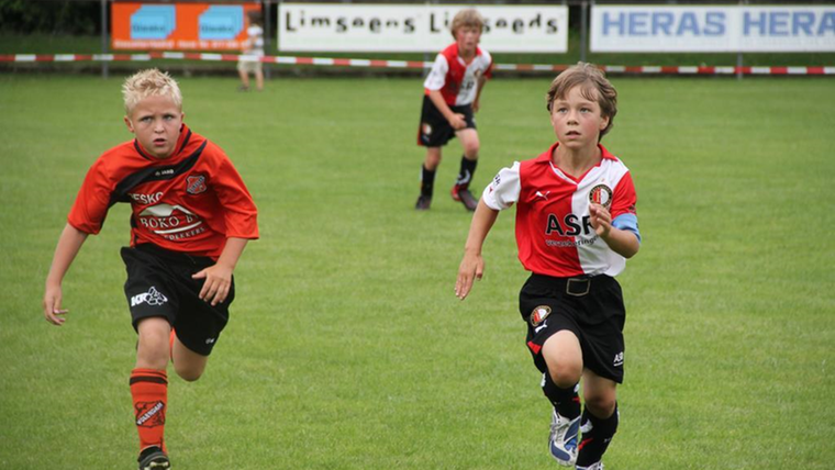 Als jong talent zijn pa achterna: van Feyenoord naar Leverkusen en Basel