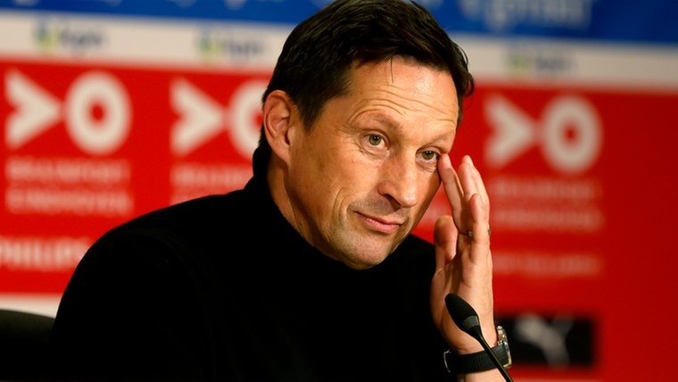 Schmidt hoopvol over meespelen Dumfries en Gakpo tegen Feyenoord