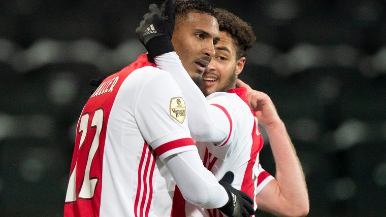 Haller staat voor rare week: 'Ik weet dat Ajax het goed gaat doen in Lille'