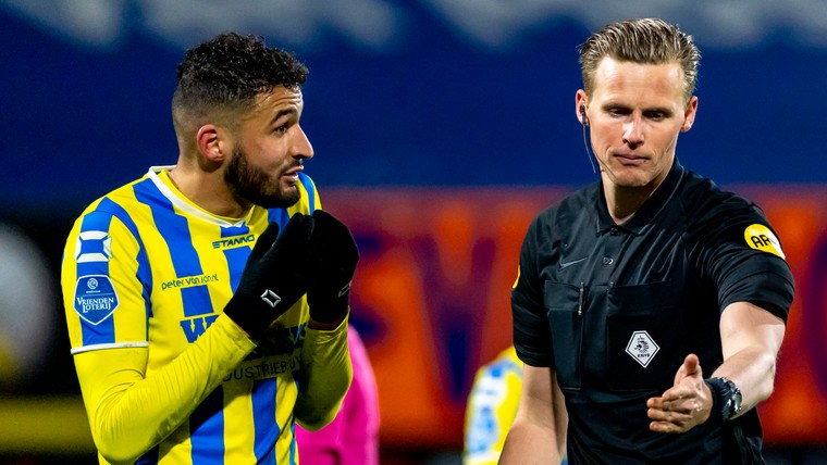 Van der Eijk snapt woedende RKC'ers: 'Ik had liever geen penalty gegeven'