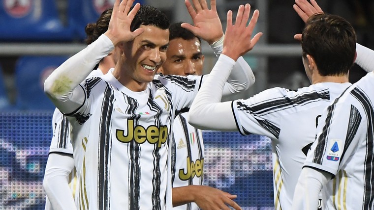 Ronaldo botviert CL-frustratie op Cagliari met 'perfecte hattrick'