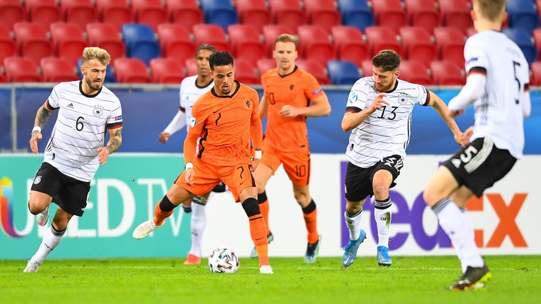 Jong Oranje als UEFA-proefkonijn: toernooivoetbal in een bubbel 
