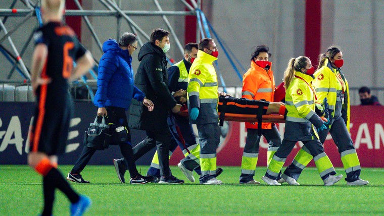 Update over blessure Blind: seizoen met Ajax voorbij, wel hoop op EK