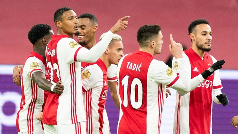 Kampioen Ajax in 35 stats: bij de absolute elite na nieuwe triomf