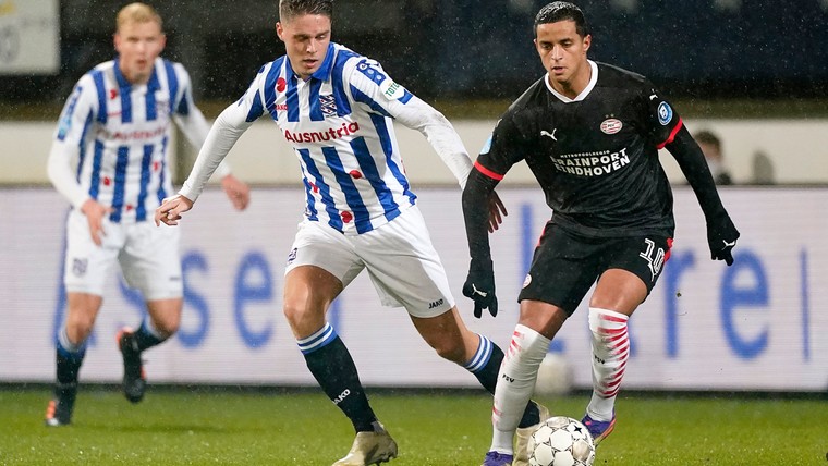 Schmidt bewondert Joey Veerman: 'Maar voor PSV moeilijk om hem te halen'