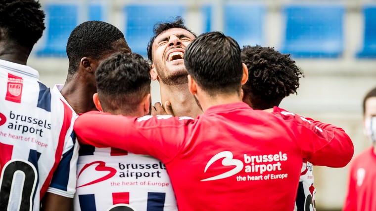 Feest in Tilburg na wereldgoal Pavlidis, FC Emmen naar play-offs