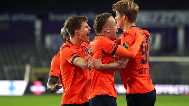 Lang en Vormer helpen Club Brugge aan zeventiende landstitel
