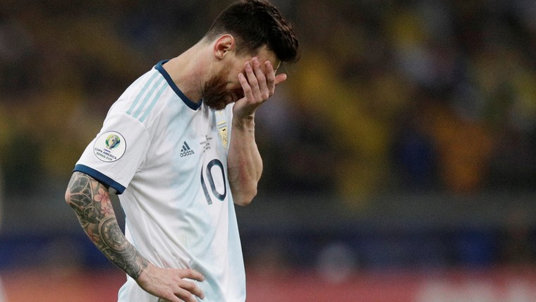 De Argentijnse teleurstellingen van Messi: van penaltydrama tot rode kaart