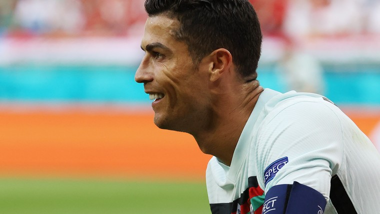 Ronaldo schrijft geschiedenis met EK-goal tegen Hongarije