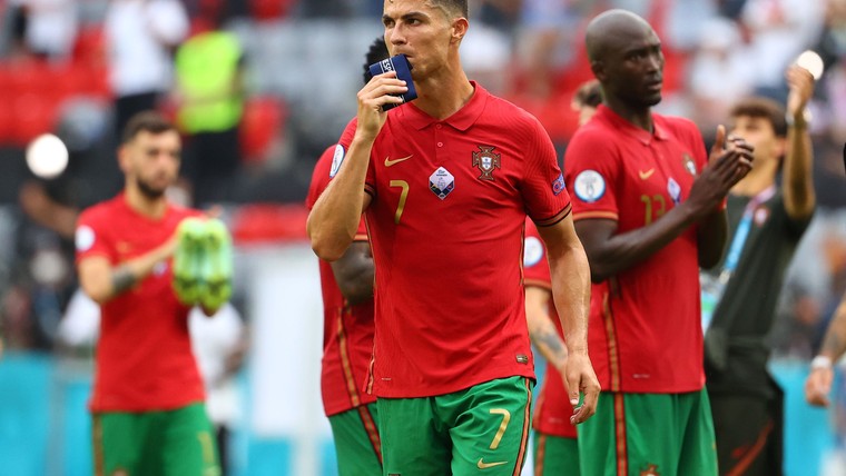 Portugese premier meldt zich na dreun voor recordjager Ronaldo en co