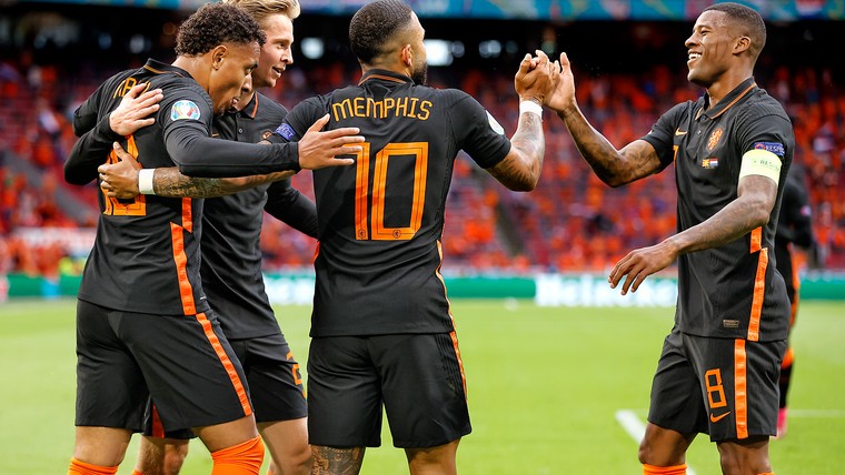 Oranje stuwt KNVB naar zwarte cijfers