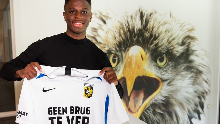 Vitesse legt talentvolle back met verleden bij PSG vast