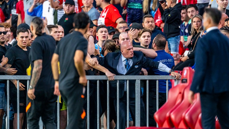 PSV krijgt straf van UEFA na ongeregeldheden tegen Galatasaray