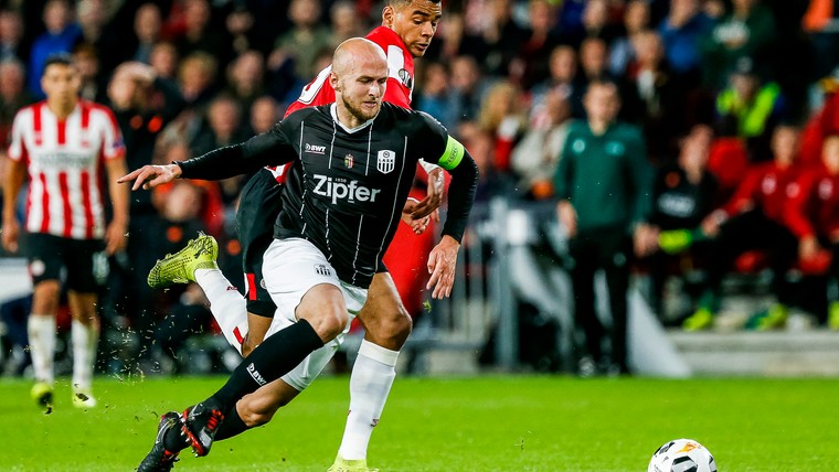 Abwehrchef Trauner grijpt 'laatste kans' bij Feyenoord