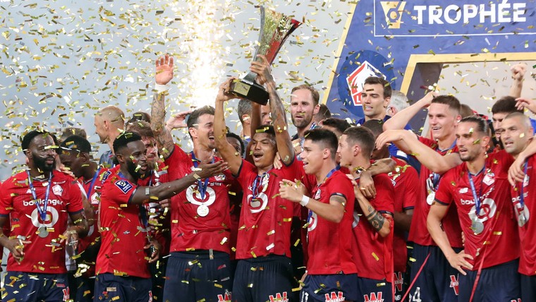 Lille zet PSG bij debuut Wijnaldum te kijk en grijpt Franse Super Cup